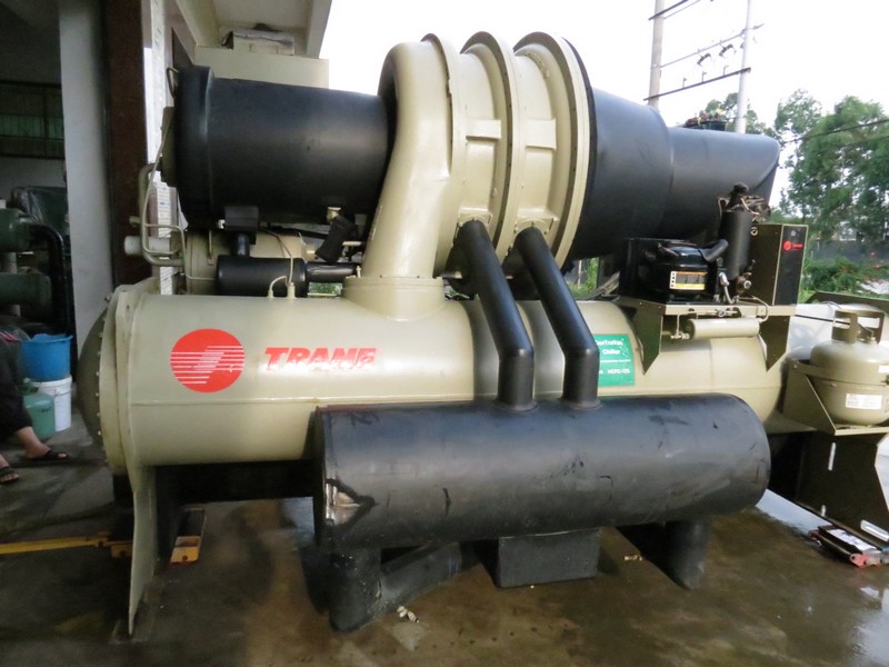 回收二手特靈水冷離心式冷水機(jī)組CVHEG